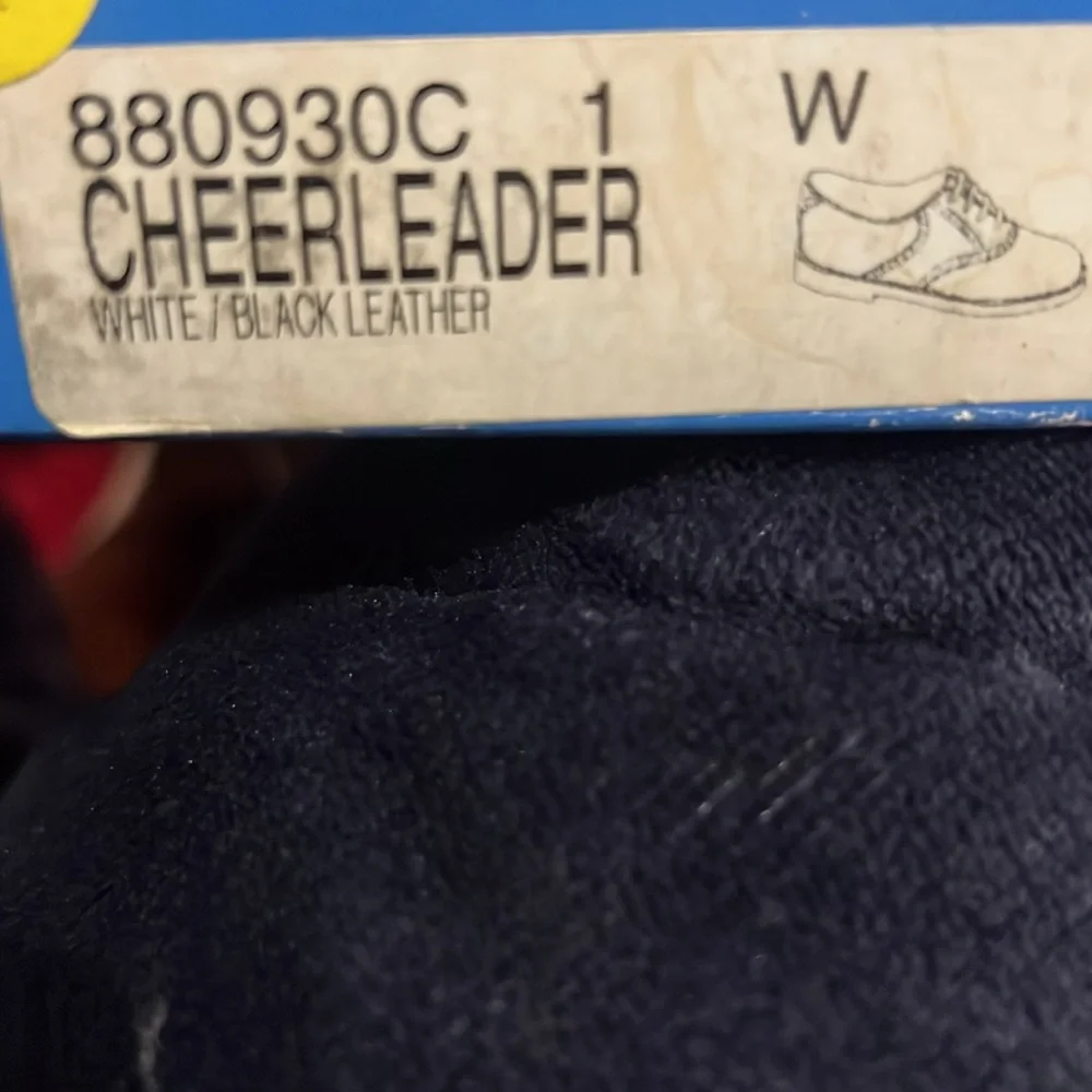 Cheerleader White/Black - Picture 5 of 5
